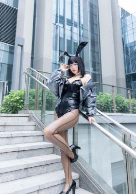 别有用心的女秘书_高清免费在线观看
