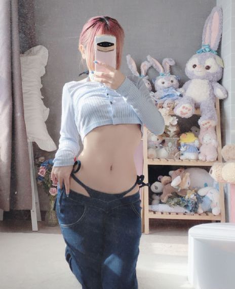年轻漂亮的母亲_免费手机在线看片